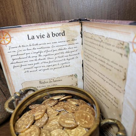 Le Repaire Des Pirates Logement Magique Sainte-Croix-en-Plaine Екстериор снимка